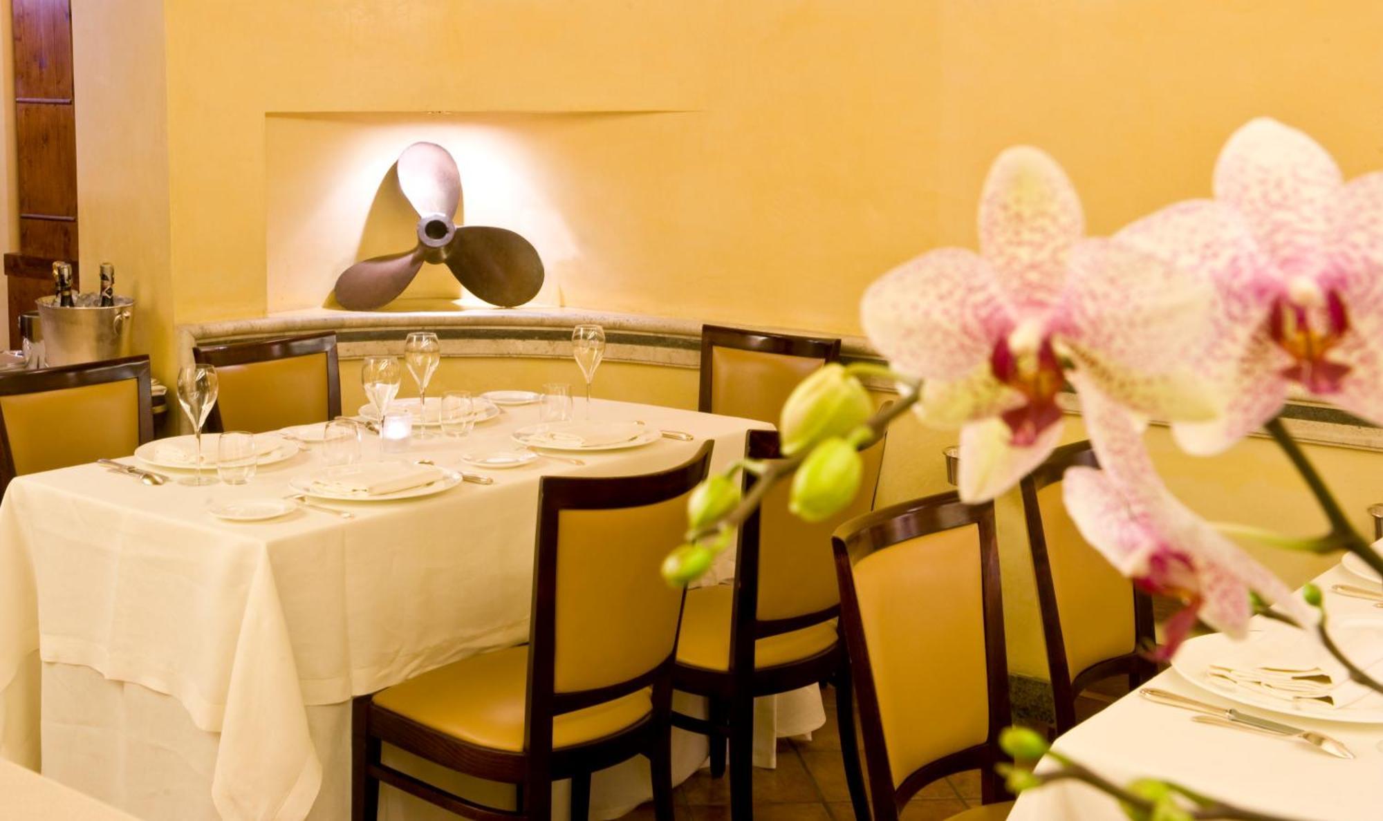 Hotel Cala Del Porto 비보 발렌티아 마리나 외부 사진